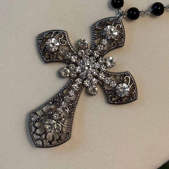 Goth Punk Big Statement Cross Pendant Necklace Choker Vampire Rosary Black Beads - Picture 9 of 9